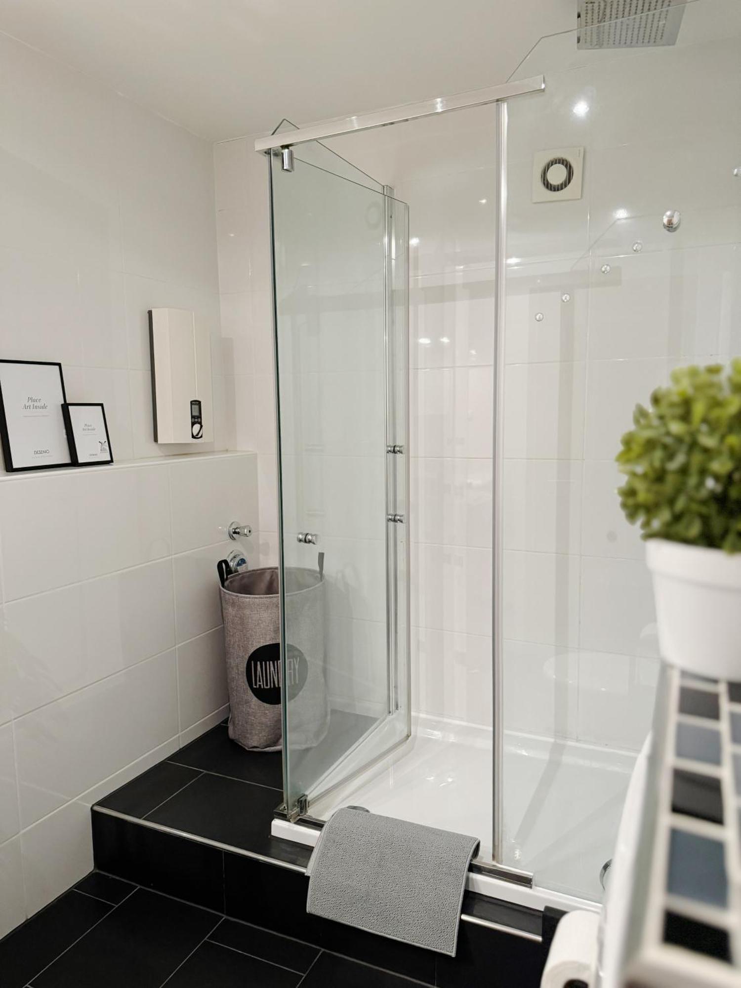 90M2 I Central I Netflix I Wifi I Free Parking I Lia Apartments Hannover Exteriér fotografie